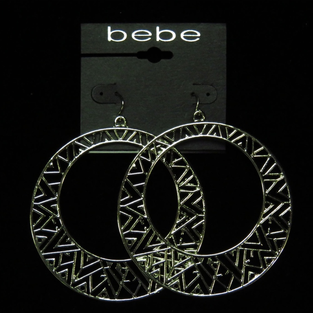 Bebe large antique silver hoop earring NWT bbe35 - Picture 2 of 6